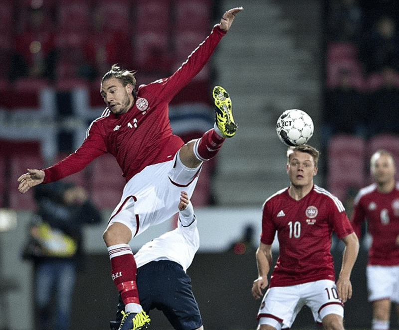 lord-bendtner-la-ai