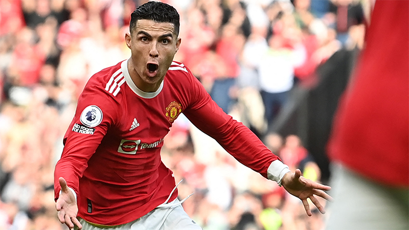 nhung-so-7-huyen-thoai-cua-bong-da-the-gioi-cristiano-ronaldo