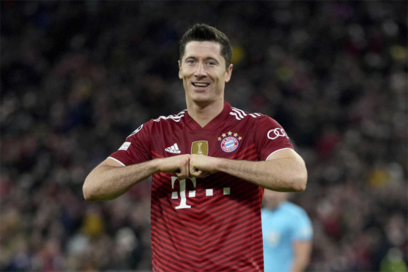 chan-sut-hang-dau-lewandowski