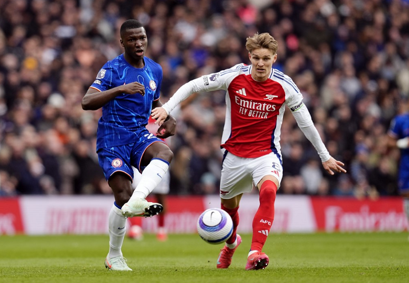 odegaard-vo-tinh-lap-ky-luc-cuc-khung-sau-tran-thang-chelsea