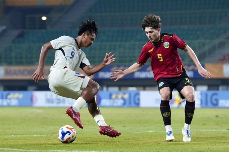 doi-truong-u23-thai-lan-khong-ngan-suc-ep-tai-chao-lua-indonesia